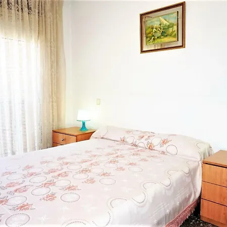 Pineda Beach 1a Linea شقة